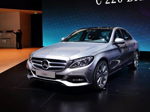 奔馳安全警示 部分進口C級與E級汽車被召回，車主應(yīng)如何應(yīng)對？